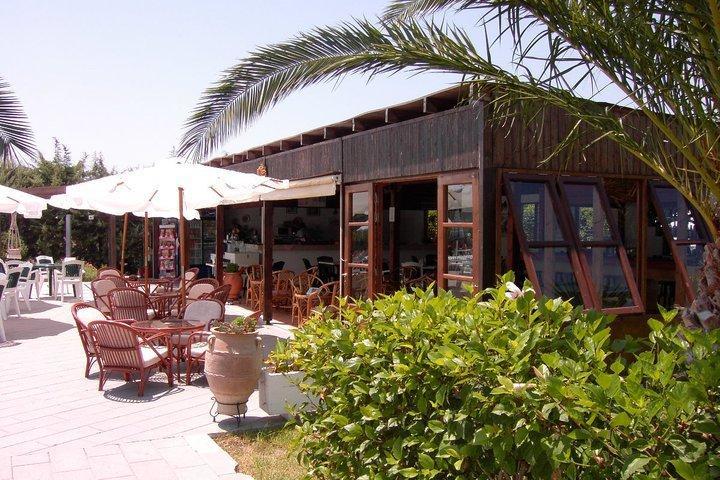 Alkmini Hotel Theológos エクステリア 写真